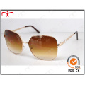Nuevo diseño y moda con marco cuadrado para las gafas de sol de las señoras (km15009)